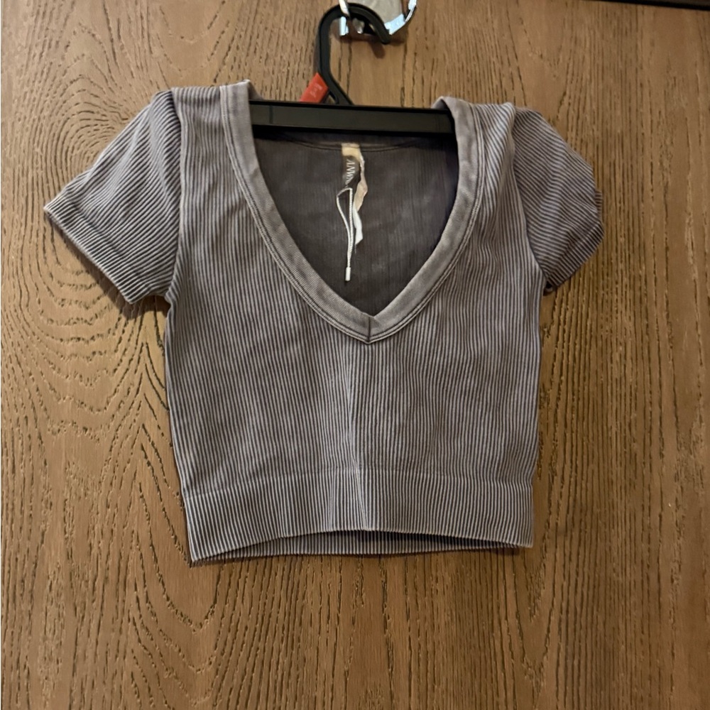 Gray V-Neck Ribbed Women's Top